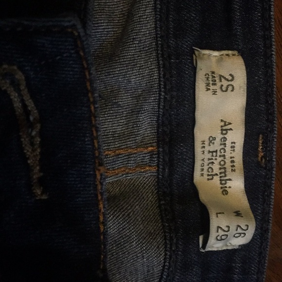 A&F jeans sz2s - Picture 3 of 3